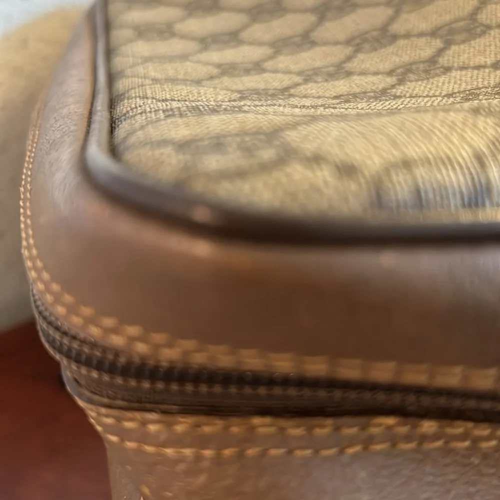 Gucci Toiletry Case
